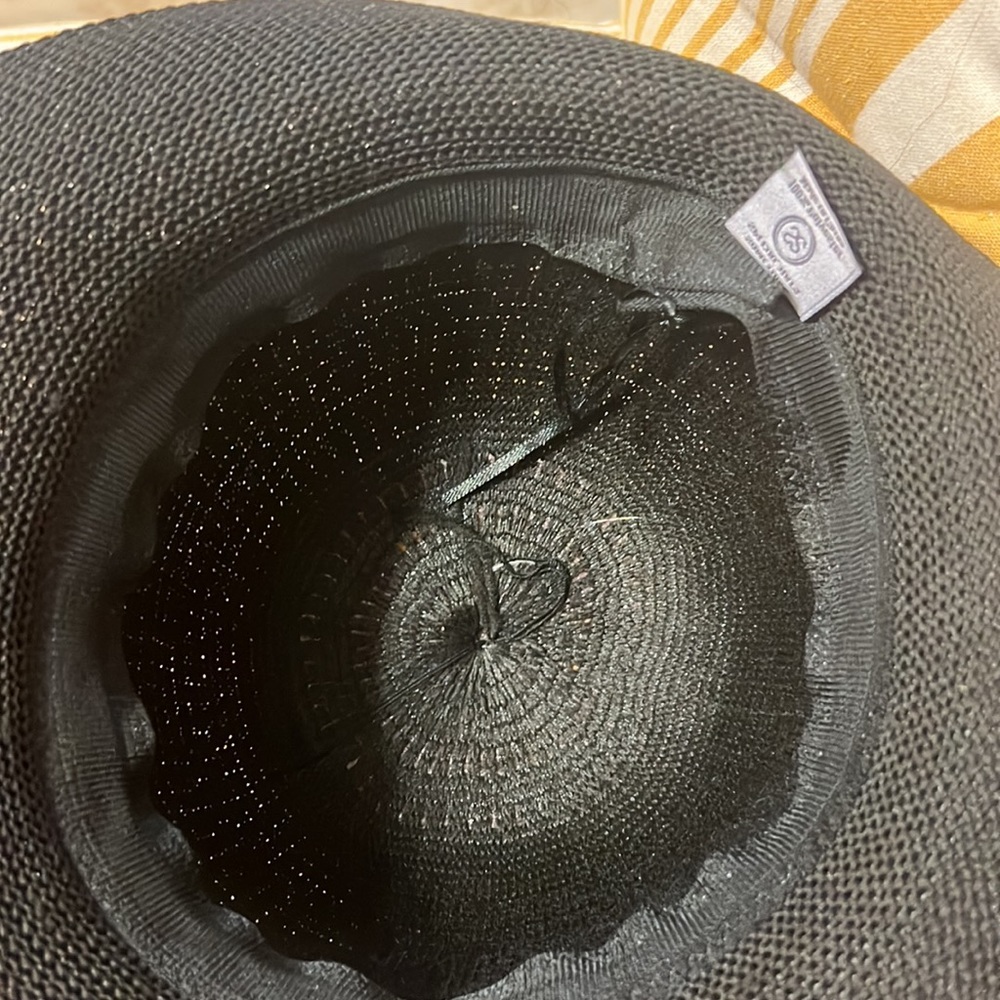 Gem hat - Picture 3 of 5